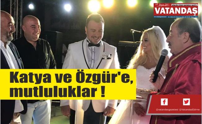Katya ve Özgür'e, mutluluklar ! Katya ve Özgür'e, mutluluklar !