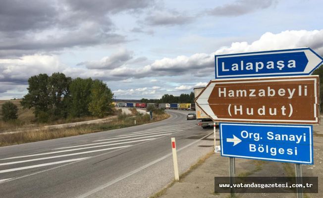 HAMZABEYLİ’DE 24 KİLOMETRELİK KUYRUK! HAMZABEYLİ’DE 24 KİLOMETRELİK KUYRUK!