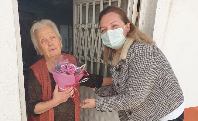 KADINLAR GÜNÜNÜ KUTLADILAR KADINLAR GÜNÜNÜ KUTLADILAR