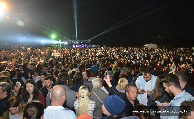 SABAHA KADAR UYUMADILAR !