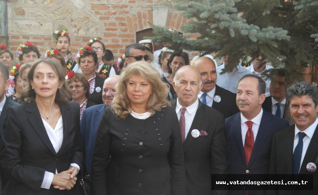 “BALKANLARDA BARIŞ İSTİYORUZ”