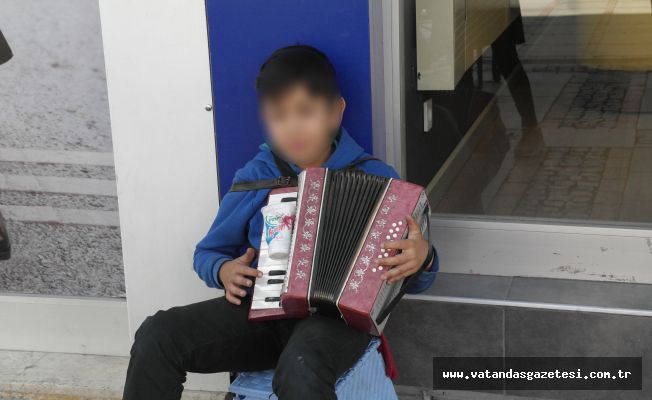 OKUMAK YERİNE ÇALIŞIYOR