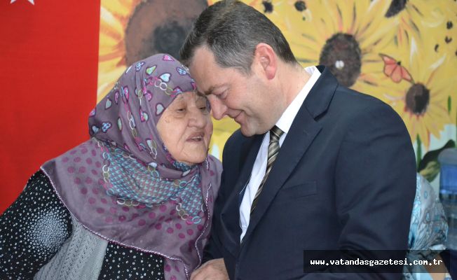 ÖZBAŞ’IN “1 EKİM DÜNYA YAŞLILAR GÜNÜ” MESAJI