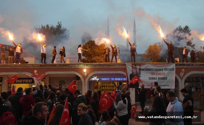 CUMHURİYET İÇİN YÜRÜDÜLER