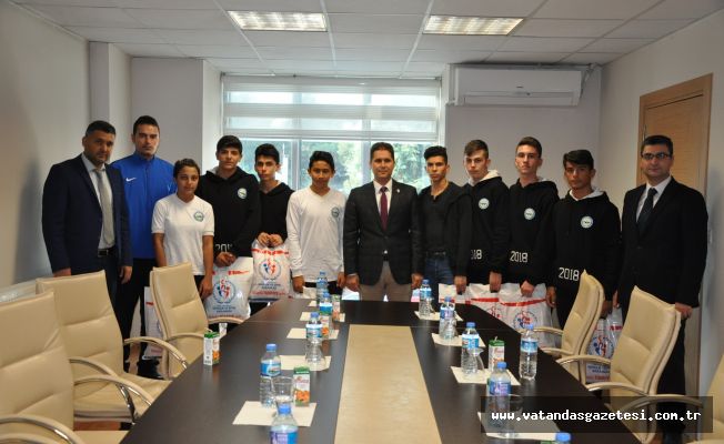 "MAHALLEDEN SAHAYA SPORLA HAYATA" PROJESİ     