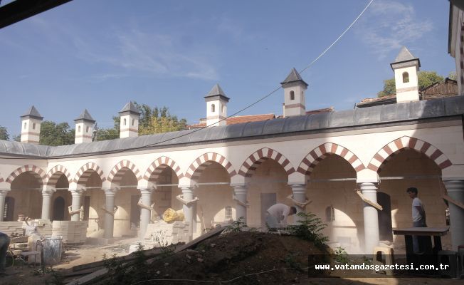 “RESTORASYON NEDEN HALA BİTİRİLEMEDİ?”