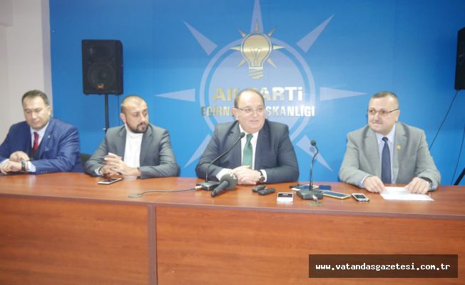 AKMEŞE’DEN, BAŞKAN GÜRKAN’A ALTYAPI CEVABI! “HAYVANAT BAHÇESİNE ÇOK MU İHTİYAÇ VARDI?”