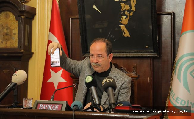 “DOĞAL AFETİ SİYASETE MALZEME YAPMAYIN”