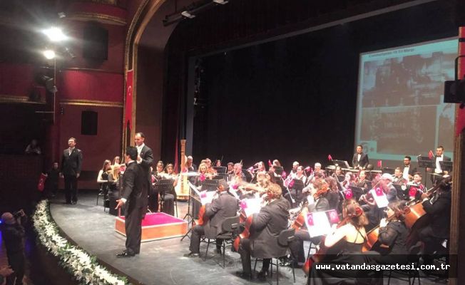 TARİHE GEÇEN ‘CUMHURİYET’ KONSERİ