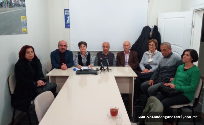 TRAKYA ÜNİVERSİTESİNE AĞAÇ TEPKİSİ “KURUYAN HER AĞAÇTA, VEBAL ALTINDA OLACAKSINIZ!”