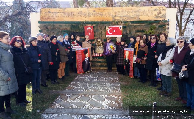 BİR ANNE TÜM DÜNYAYI DEĞİŞTİREBİLİR!