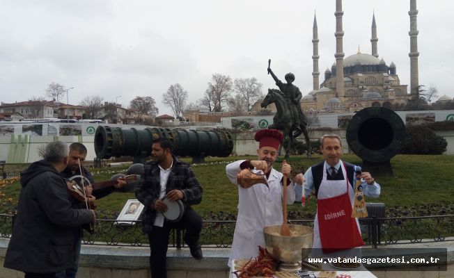 GÖNÜLLÜ TURİZM ELÇİLERİ EMITT’E HAZIR