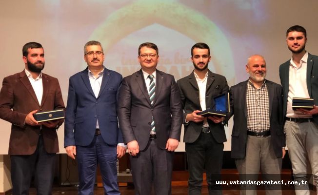 MEKKE’NİN FETHİ VE KUDÜS GECESİ PROGRAMI DÜZENLENDİ