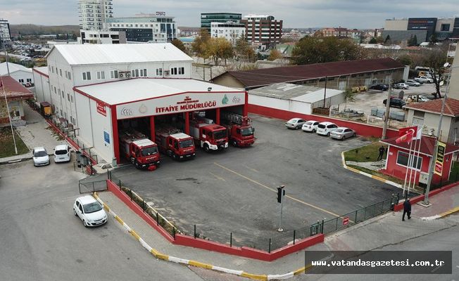 MODERN BİNASI İLE ÖRNEK OLUYOR