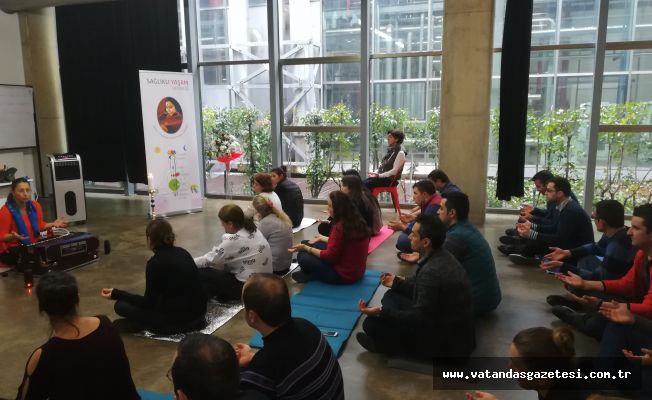 MÜZİKLE AYDINLANMA EĞİTİMİ