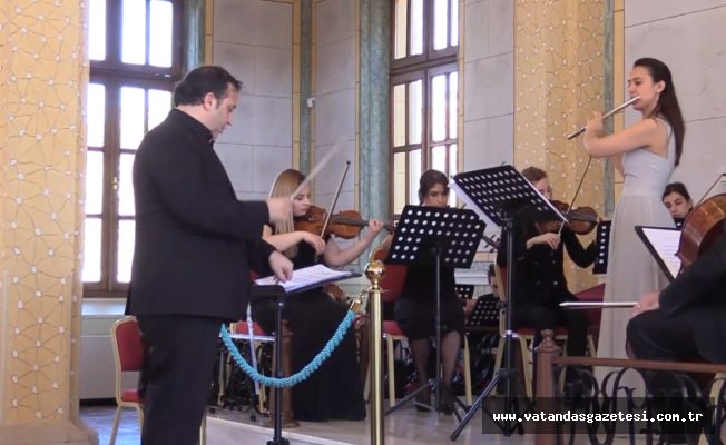 SİNAGOG’DA BAHAR HAVASI