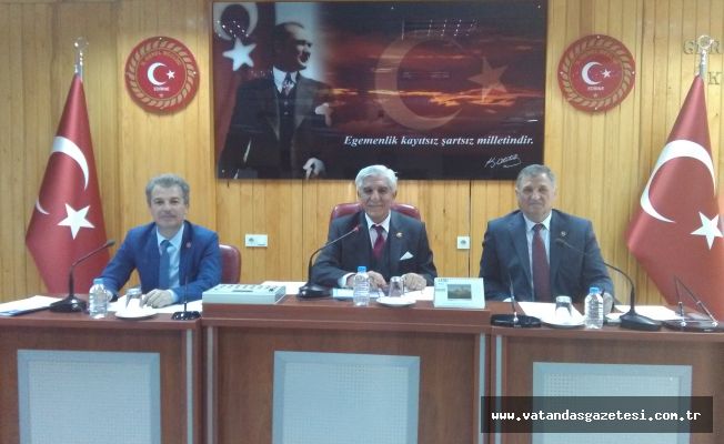 “YENİ MECLİS ÜYELERİNE REHBER OLACAK”