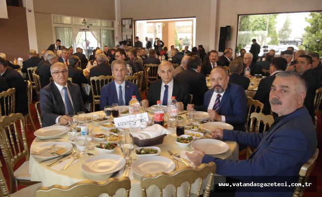 VALİ CANALP GÖNÜLLERE DOKUNDU “VEDA DEĞİL FARKLI BİR BAŞLANGIÇ!”