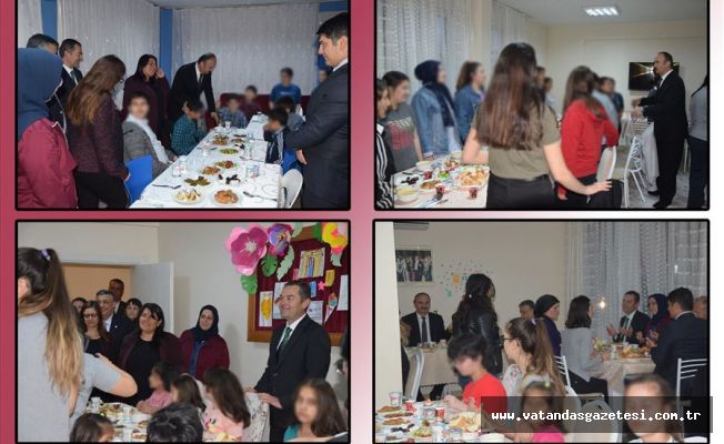 ÇOCUK EVLERİ SİTESİNDE İFTAR YEMEĞİ