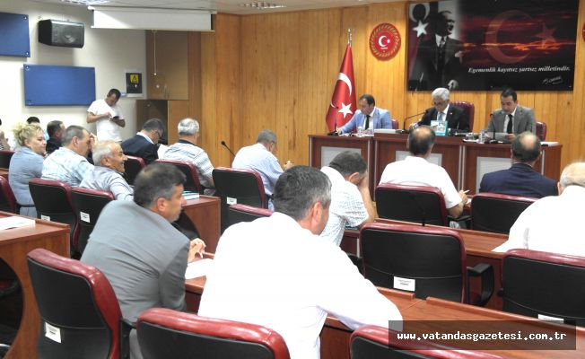 MECLİSTE ÇALIŞMALAR DEVAM EDİYOR