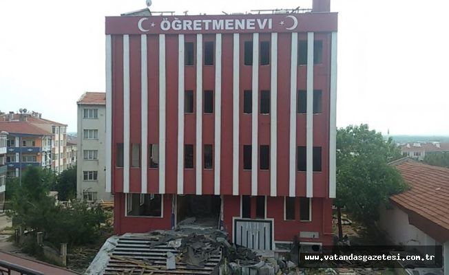 İLÇELERDE VAR İLDE YOK