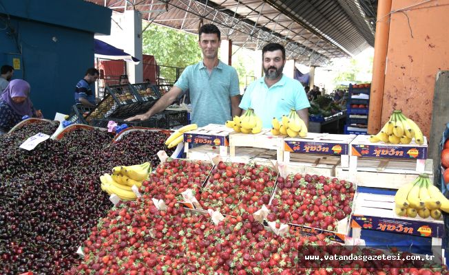 PAZARDA ŞENLİK VAR!
