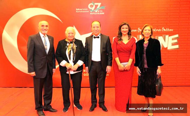 İKİ KAHRAMANA HEMŞEHRİLİK BERATI