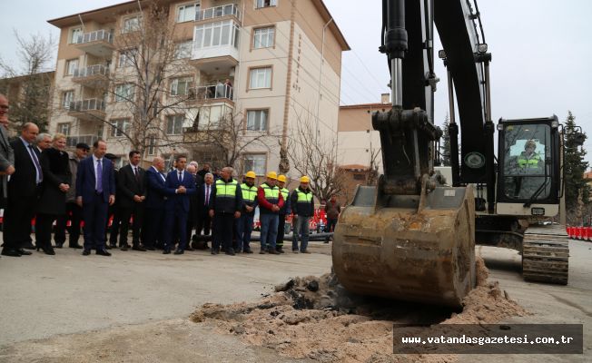 "DAHA GÜZEL YARINLARA TEMEL ATIYORUZ"