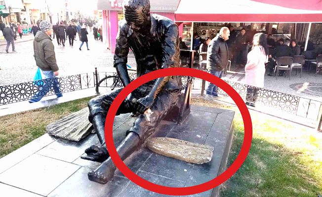 HEYKELDEN NE İSTEDİNİZ?