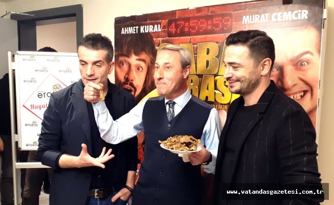 ÜNLÜ OYUNCULAR CİĞERİMİZE BAYILDI!