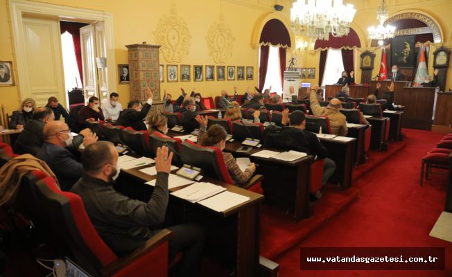 ELİM OLAY  MECLİSTE LANETLENDİ!