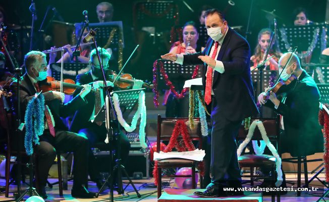 ÖĞRENCİLERE KONSERLİ ‘DESTEK’