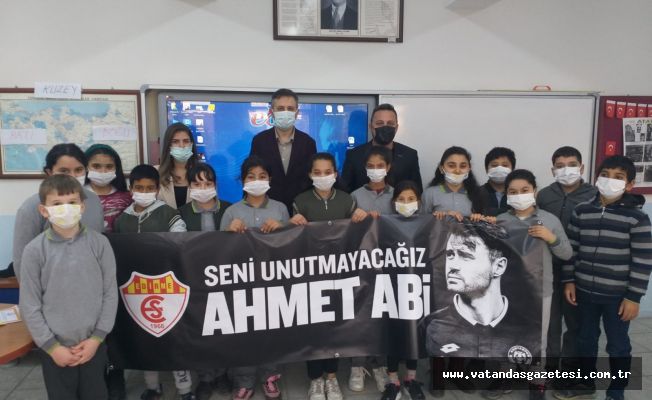 EDİRNESPOR, ‘AHMET ÇALIK’ ANISINA ÖĞRENCİLERE ÇİKOLATA İKRAM ETTİ