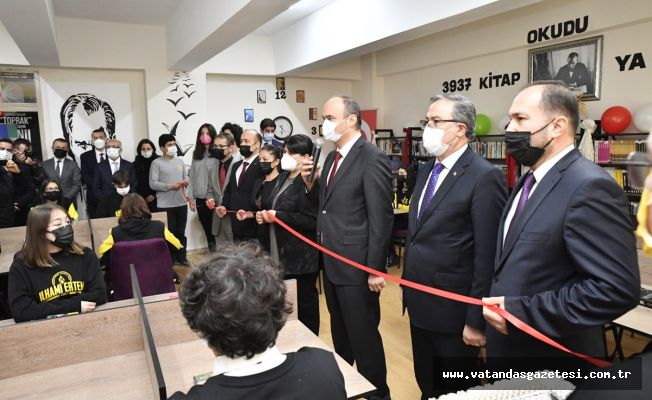 KÜTÜPHANESİZ OKUL KALMADI