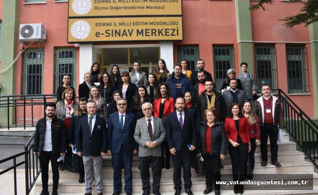 ÖĞRETMENLER SERTİFİKALARINI ALDI