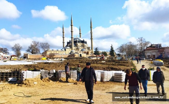 SELİMİYE MEYDAN PROJESİ TAM HIZ DEVAM