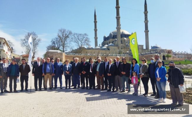 SELİMİYE GÖLGESİNDE, MİMAR  SİNAN ESERLERİ VE ESKİZ SERGİSİ AÇILDI