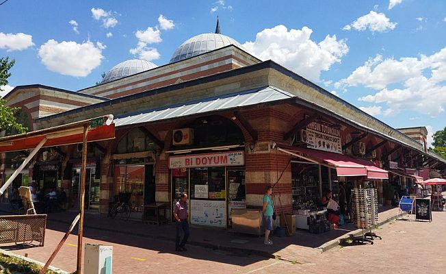 BEDESTEN’DE ‘DEVİR’ EDEN EDENE