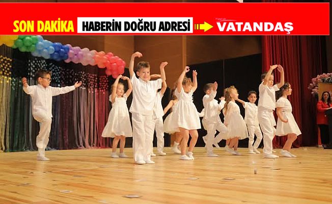 MİNİK YÜREKLERDEN MEZUNİYET COŞKUSU
